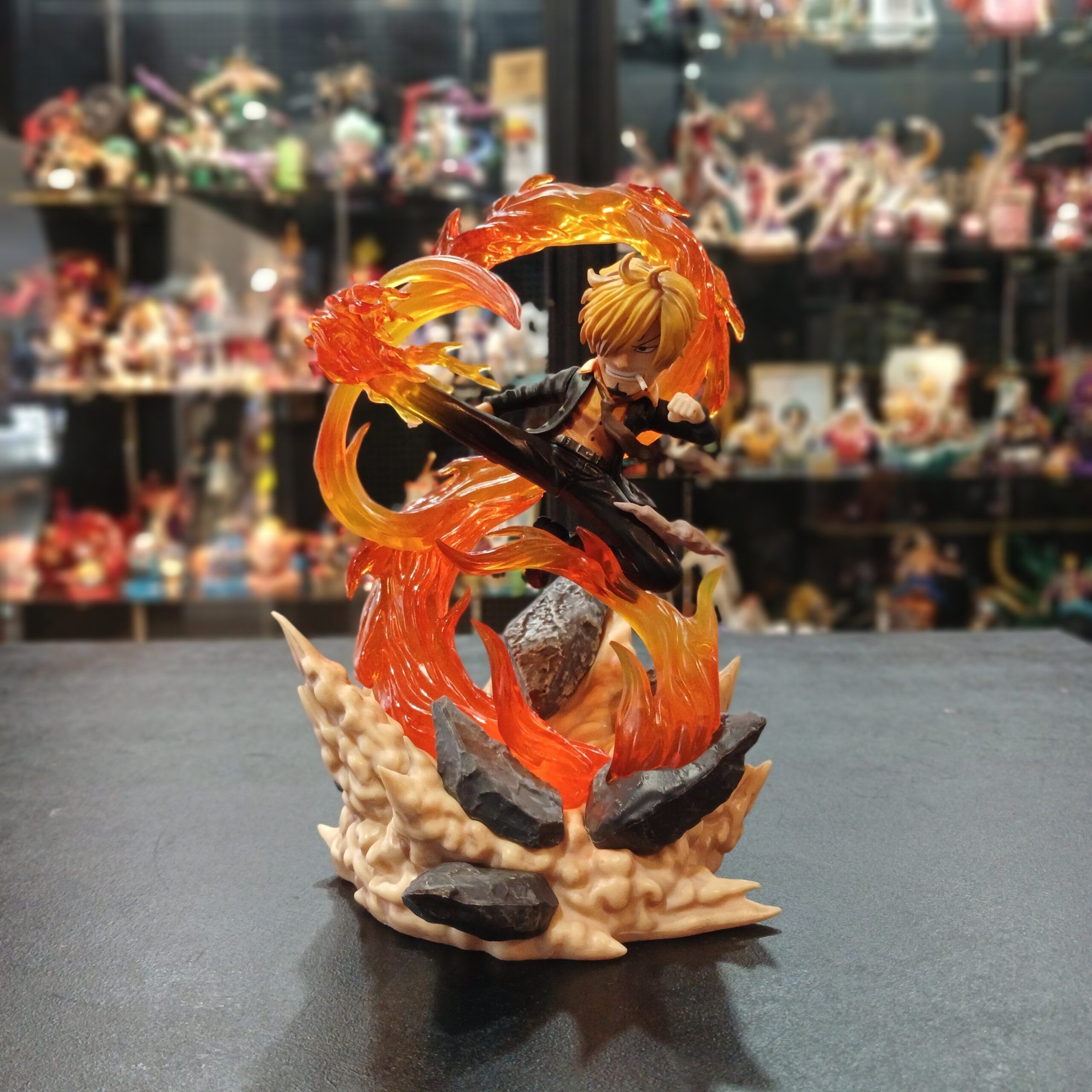 FIGURA SANJI - 22cm - PVC