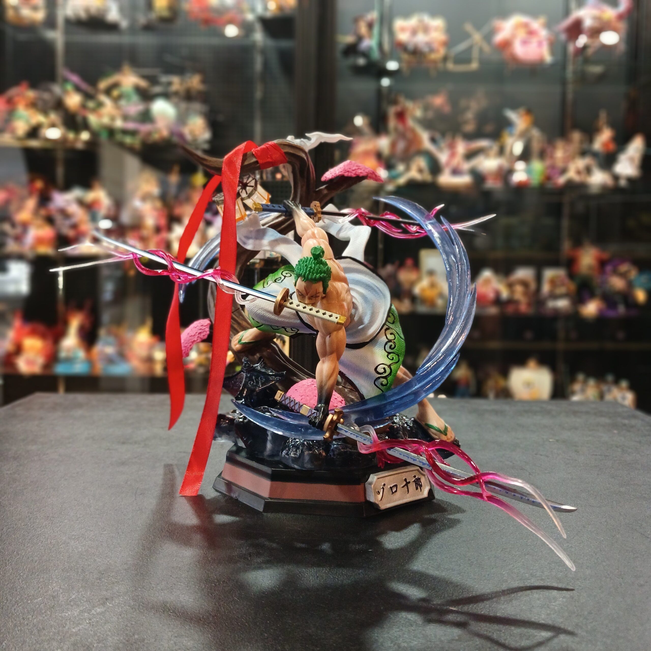 FIGURA ZORO - 24cm - PVC