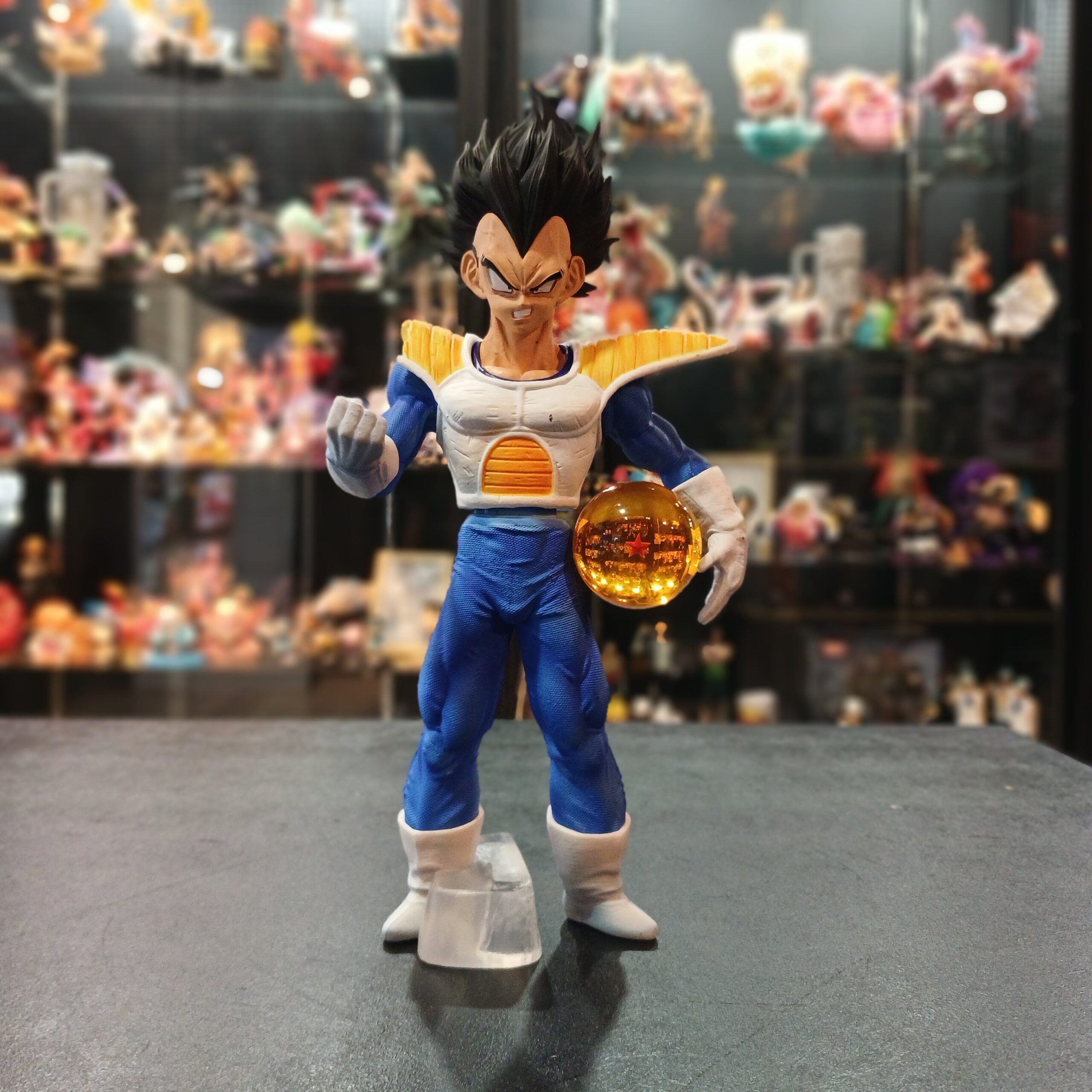 FIGURA VEGETA - 28.5cm - PVC-HR