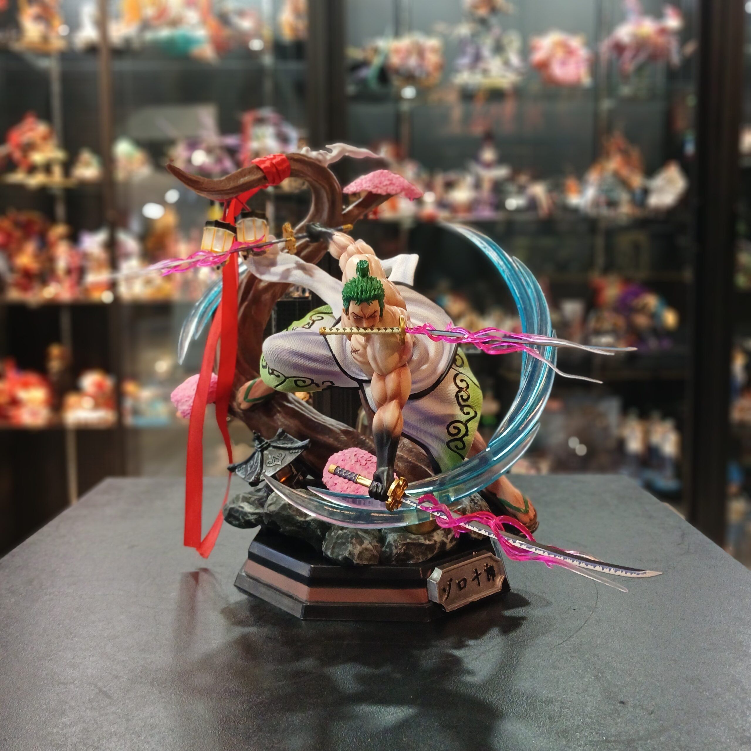 FIGURA ONE PIECE-ZORO-40cm-PVC-HR