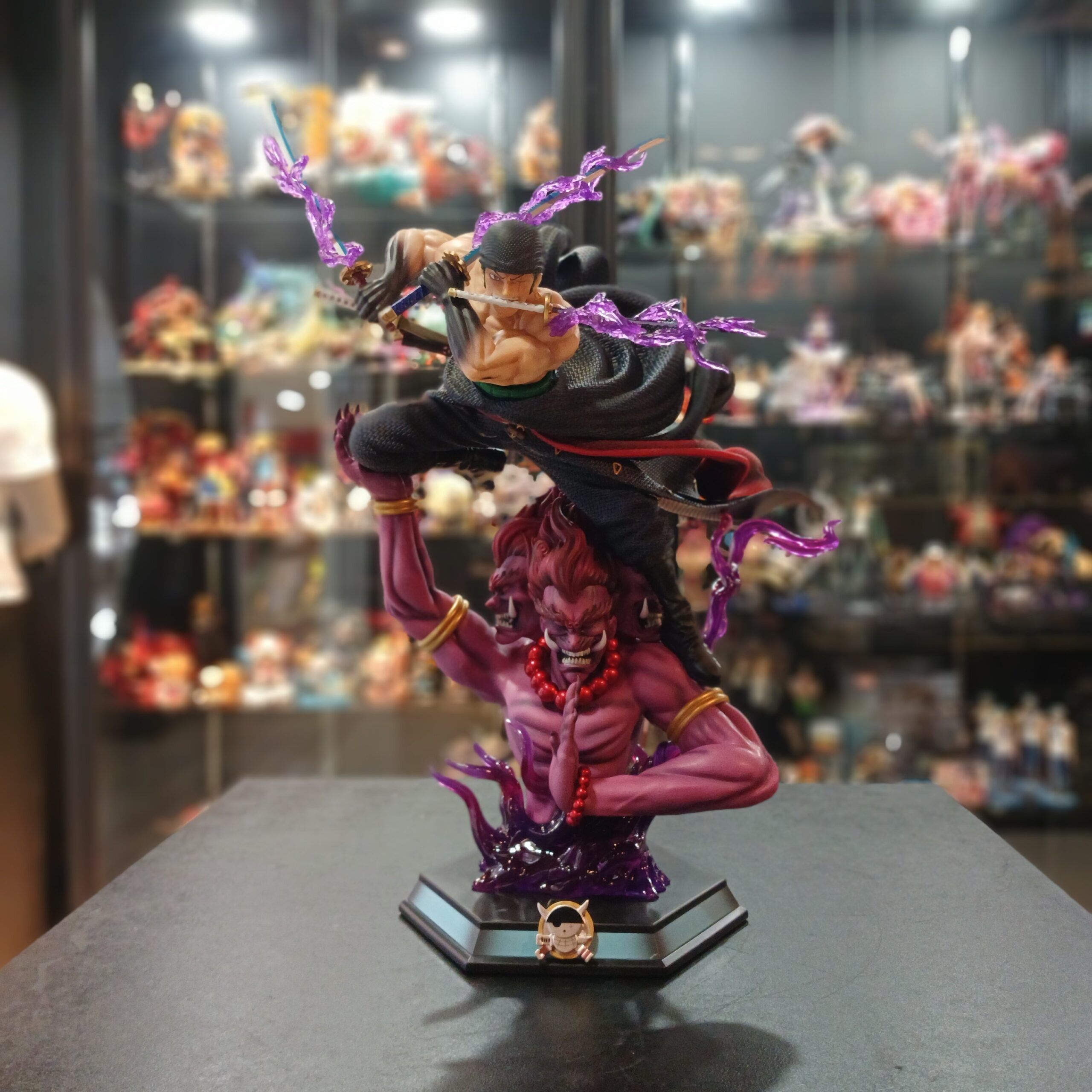 FIGURA ZORO-45cm-PVC