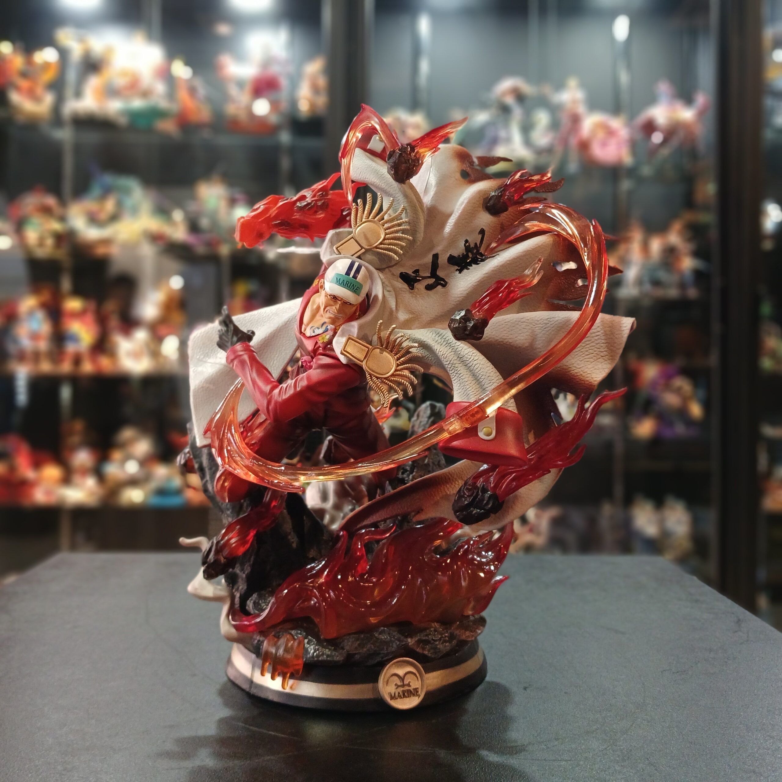 FIGURA ONE PIECE-AKAINU-38cm-PVC-HR