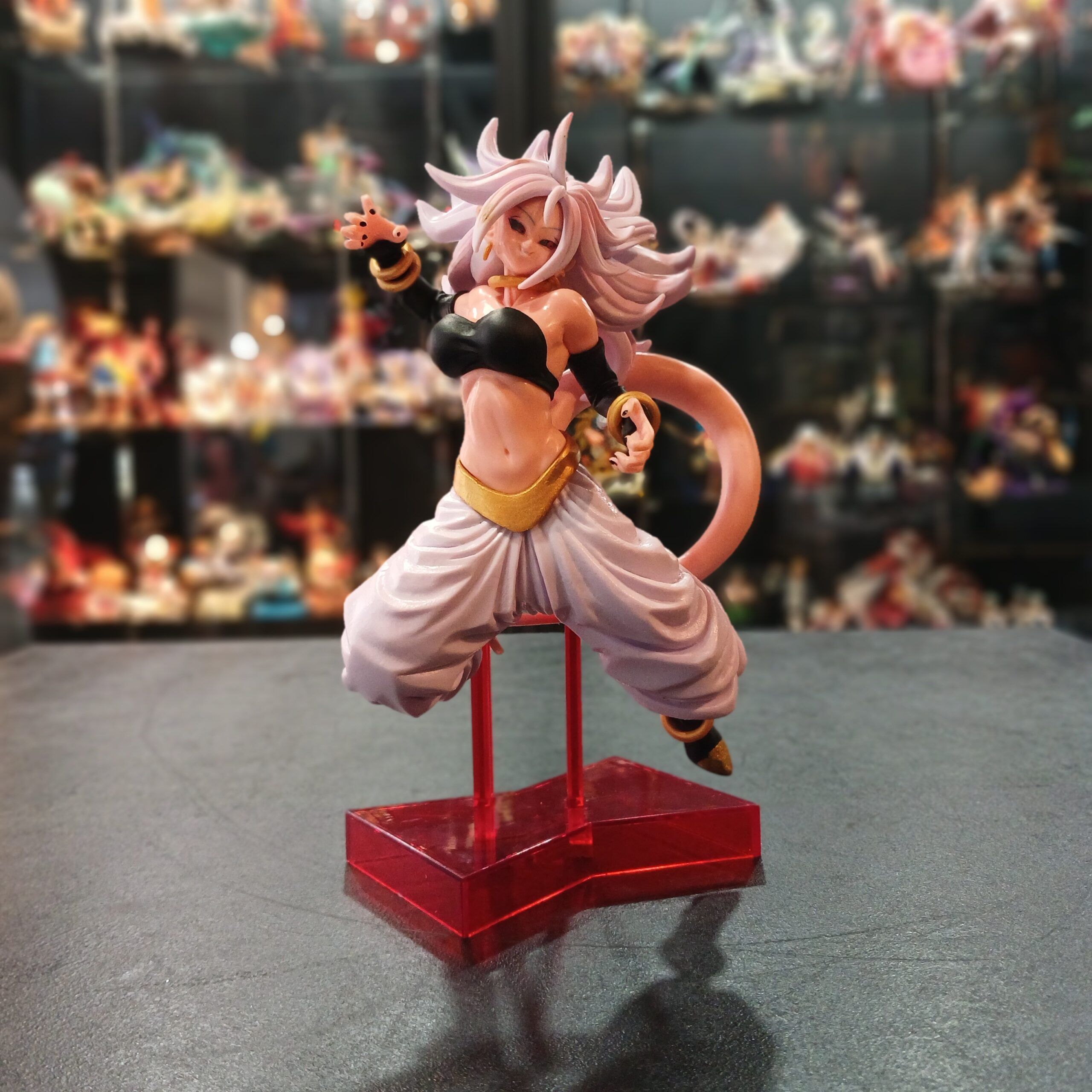 FIGURA ANDROIDE 21-21cm-PVC-HR