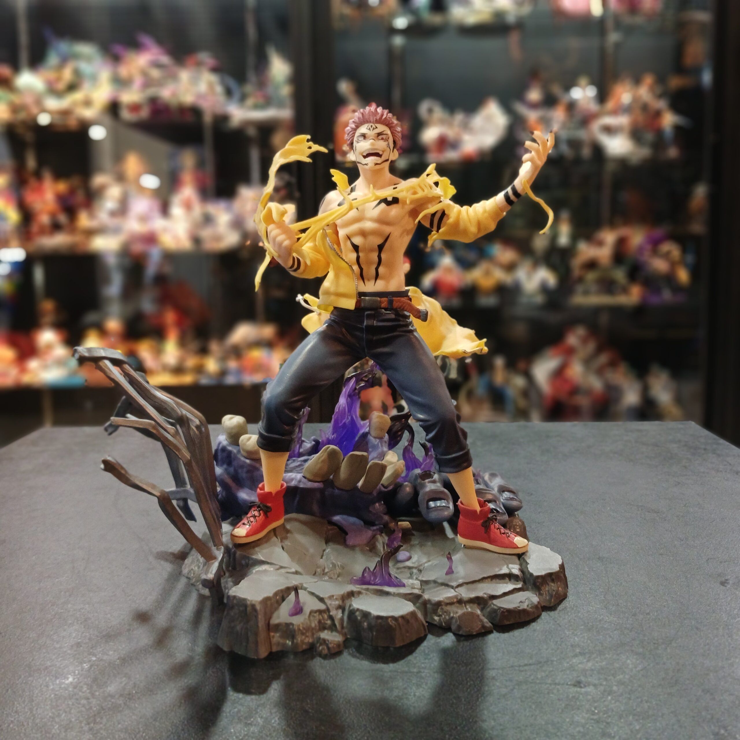 FIGURA SUKUNA-27cm-PVC