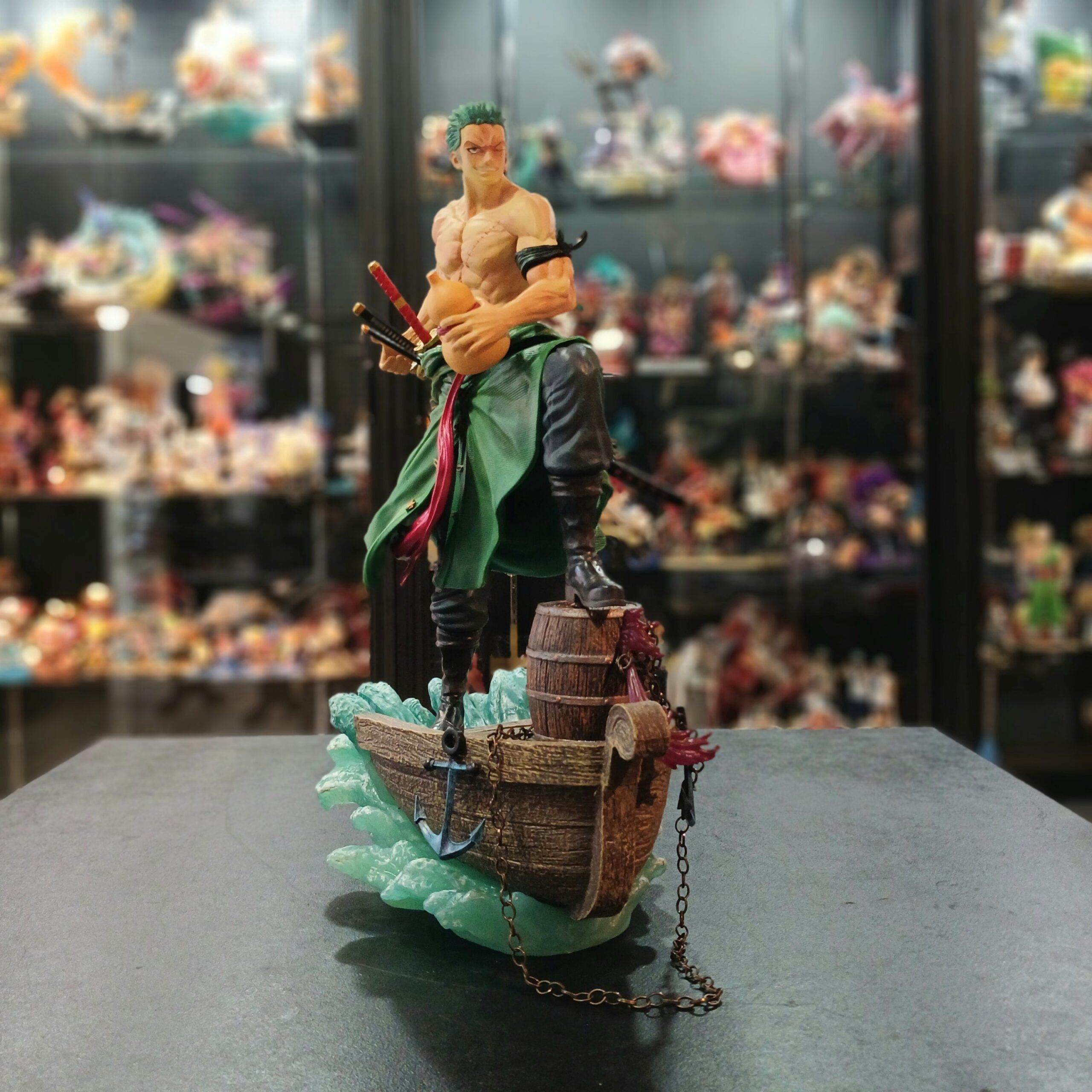 FIGURA ONE PIECE-ZORO-37cm-PVC-HR