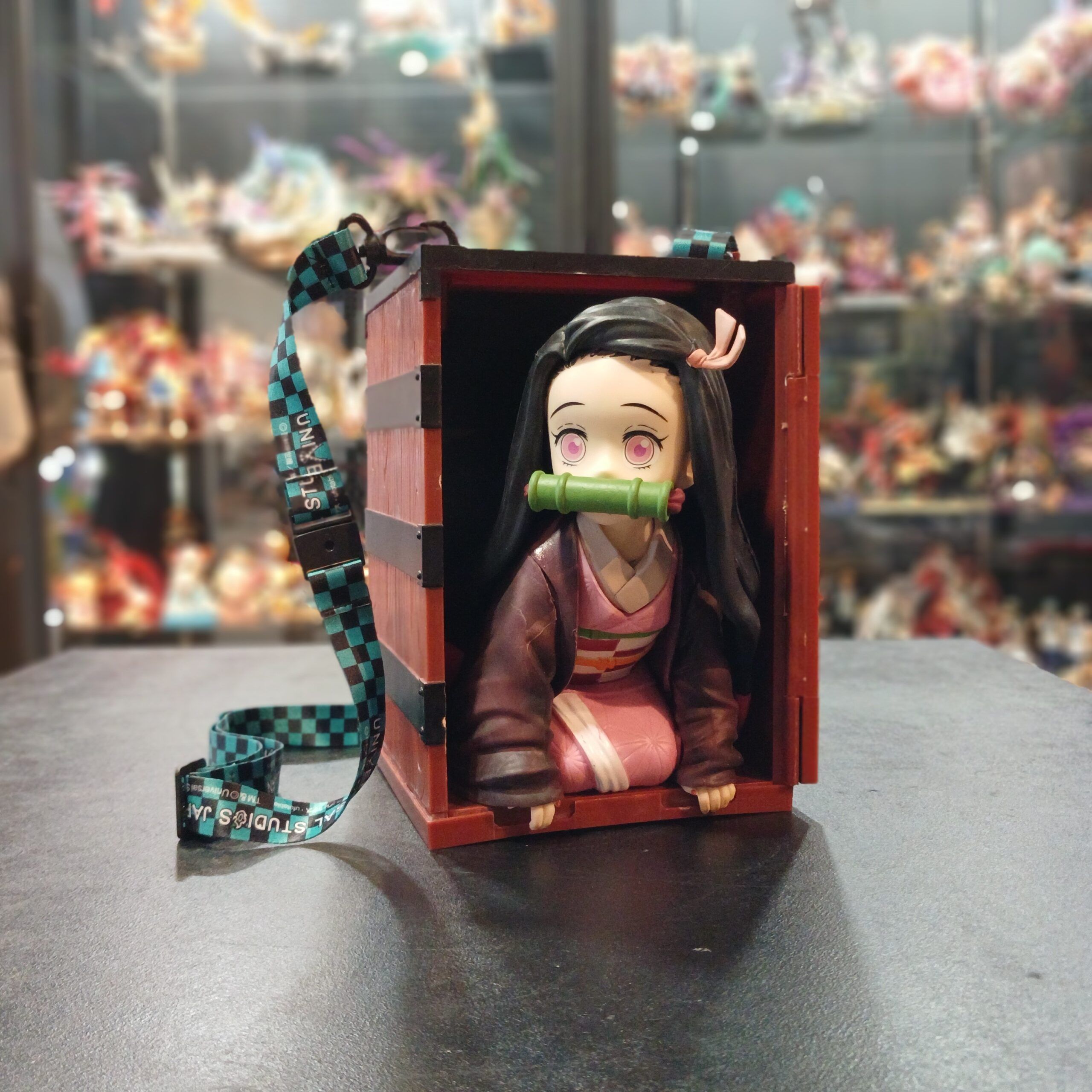 FIGURA NEZUKO-22cm-PVC
