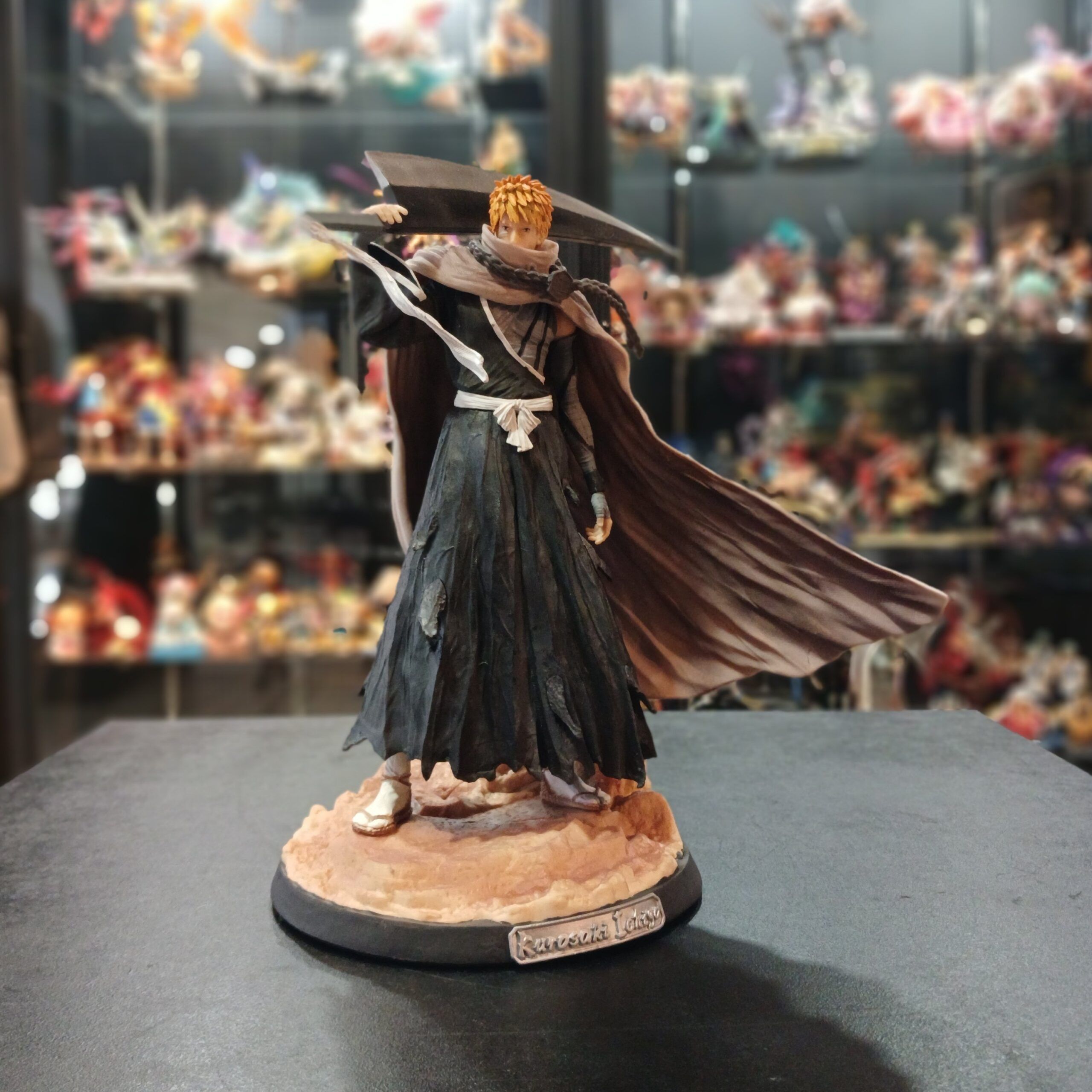 FIGURA BLEACH-33cm-PVC-HR