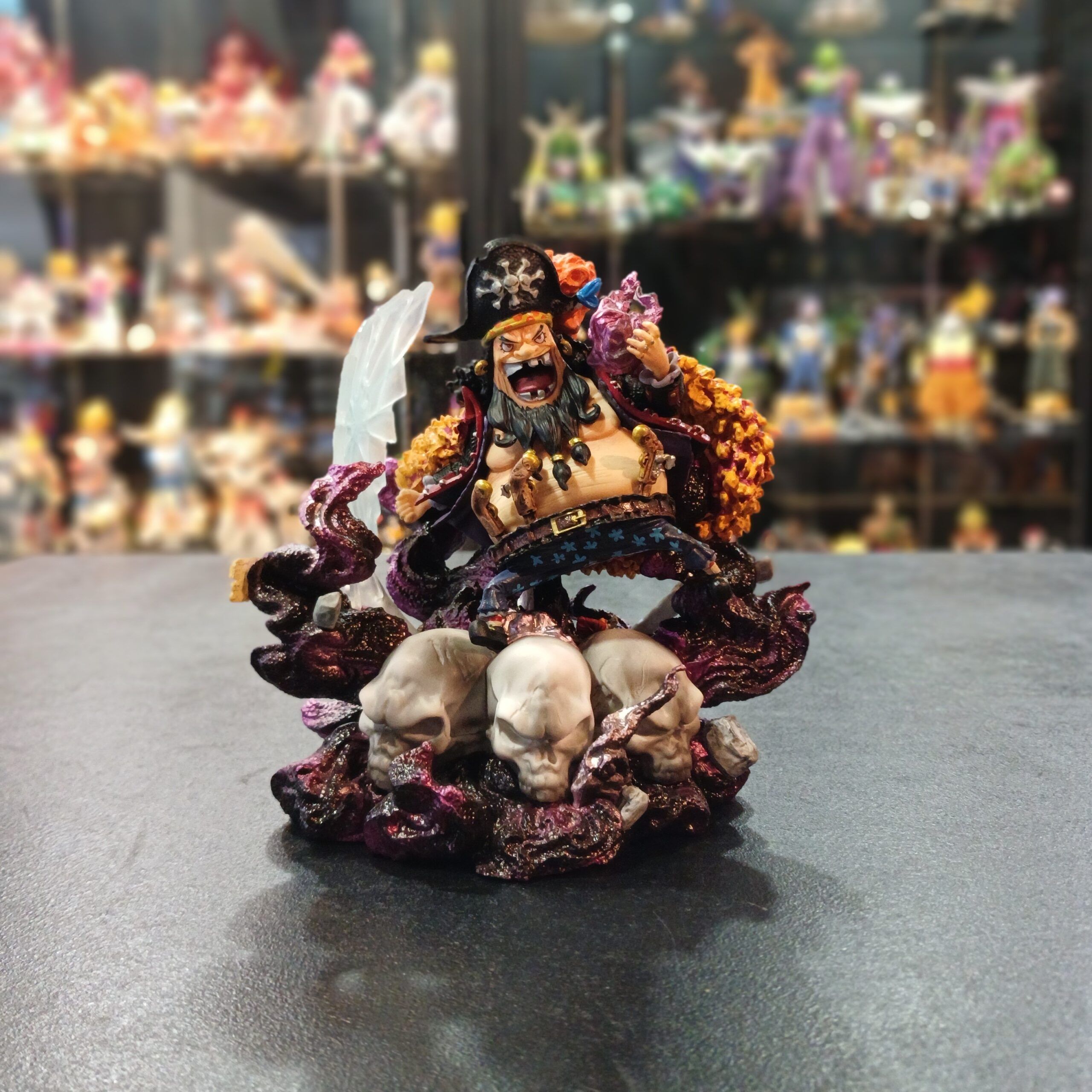 FIGURA BARBA NEGRA-15cm-PVC