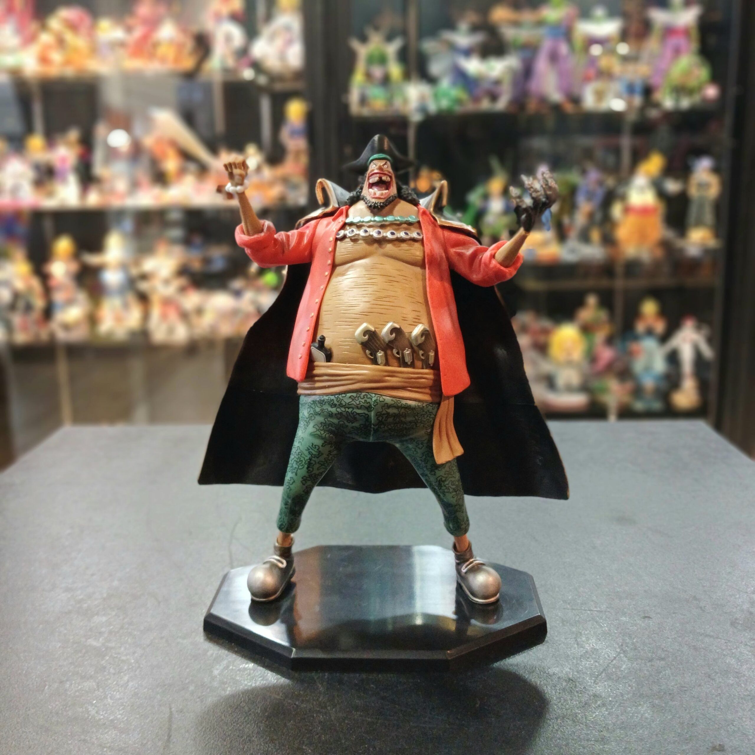 FIGURA BARBA NEGRA-28cmPVC