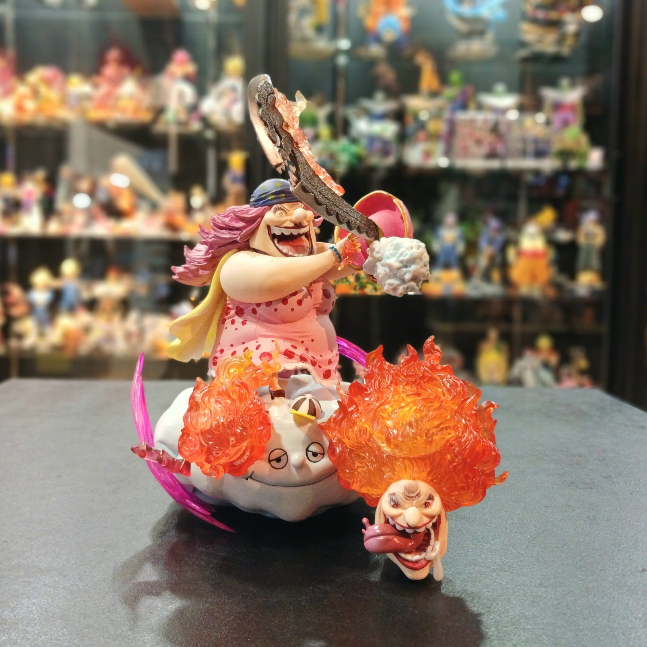 FIGURA BIG MON-24cm-PVC