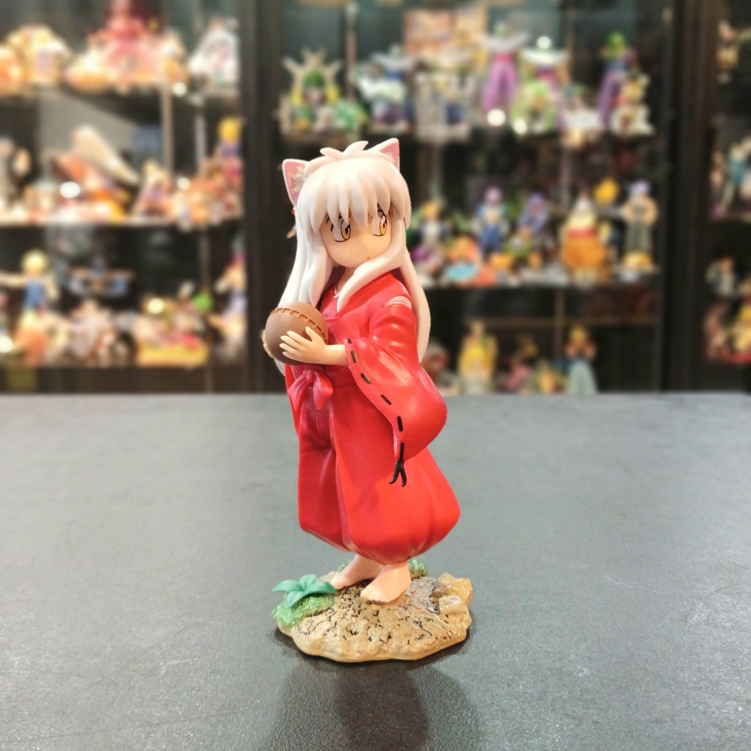 FIGURA INUYASHA-16cm-PVC-HR