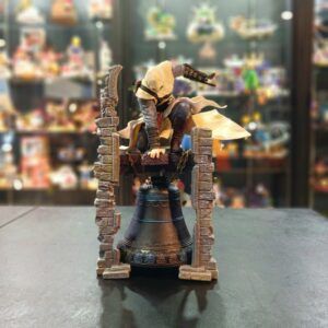 FIGURA ASSASSIN'S CREED-ALTAIR-28cm-PVC-HR